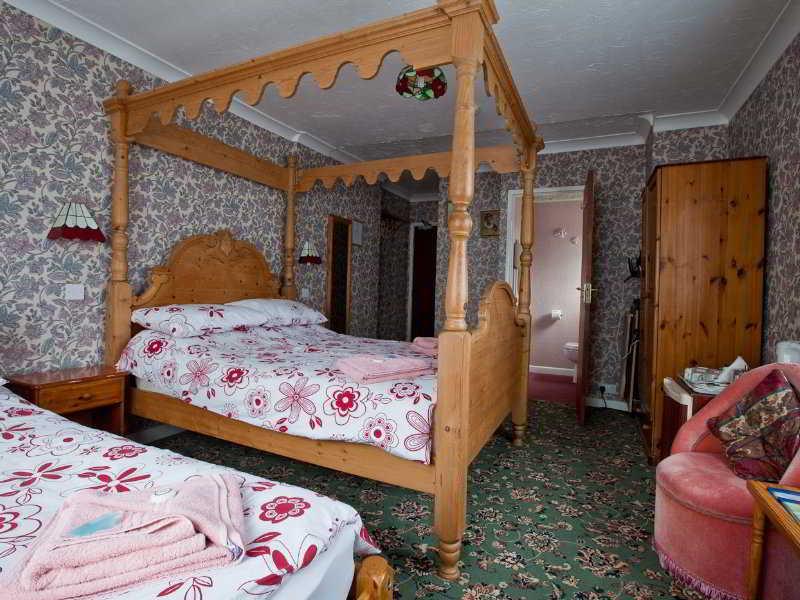 Guest house Mayfield