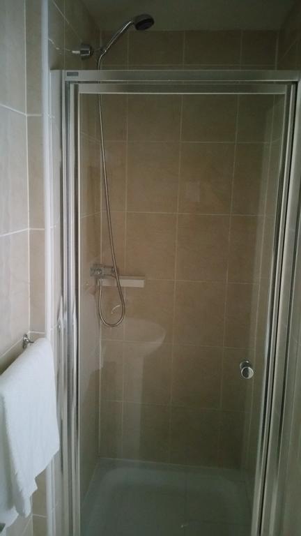 Lynden Court *