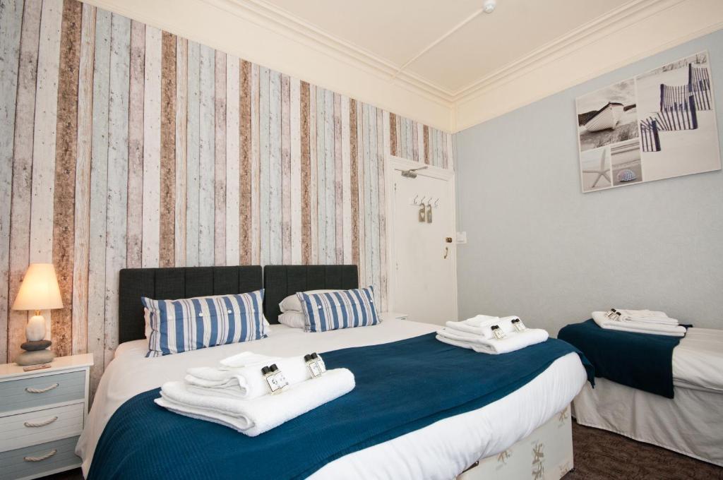 Waves In Bed & Breakfast Bournemouth