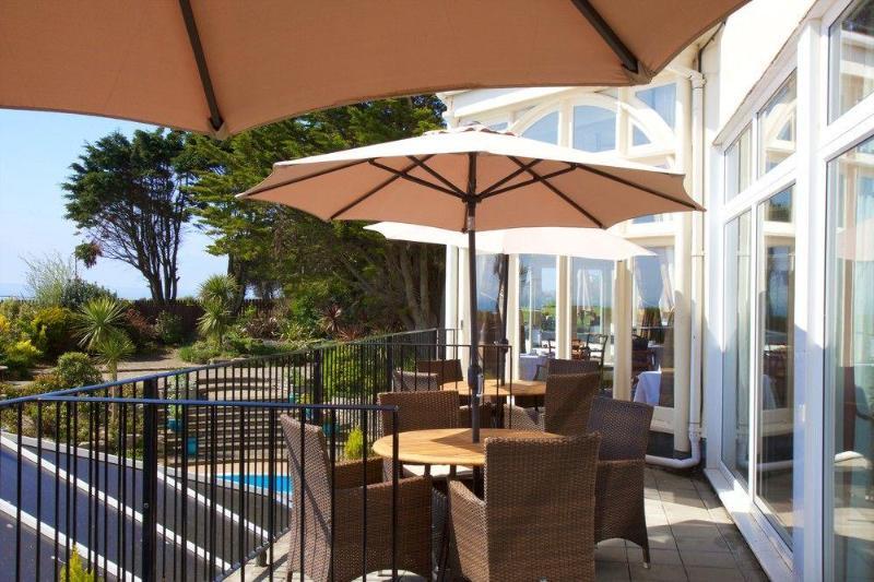 Hotel Carlton Club