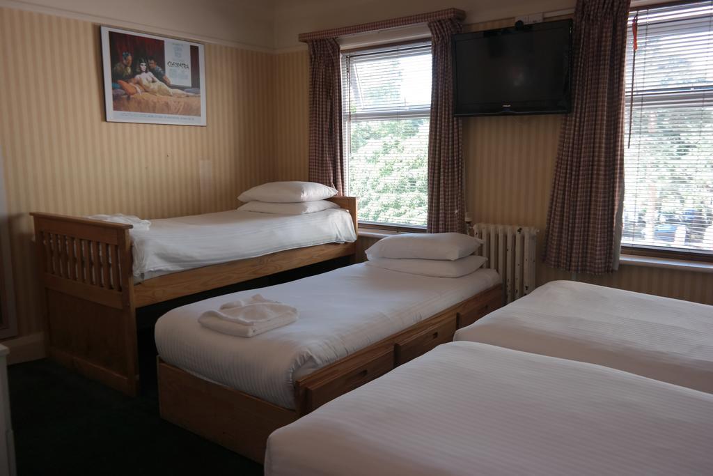 Celebrity East Cliff By Villare Hotel Bournemouth