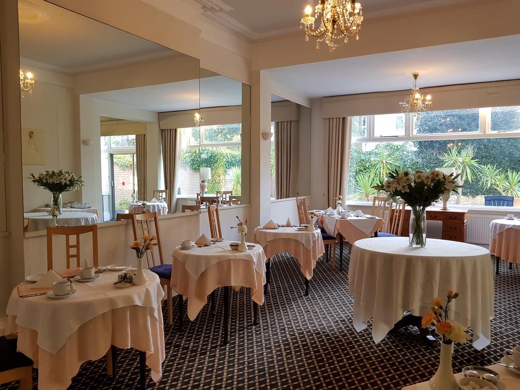 Hotel Burley Court