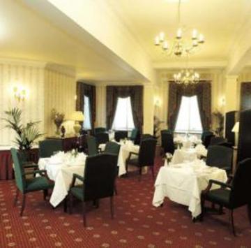 Tralee Hotel 3*