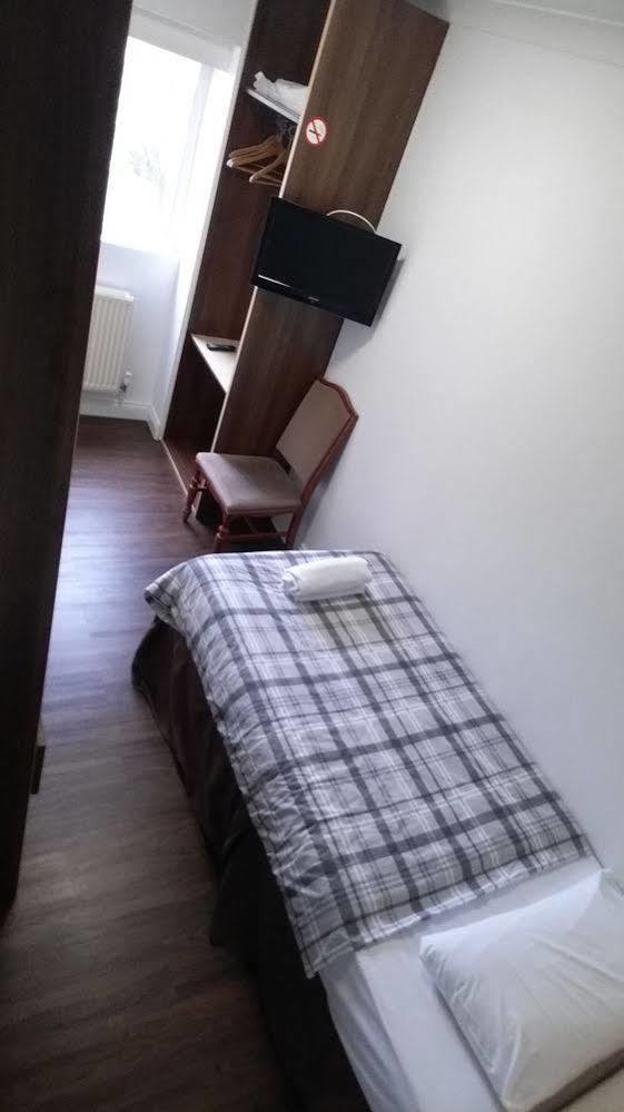 Lynden Court Hostel