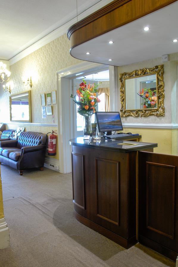 New Westcliff Hotel 3*