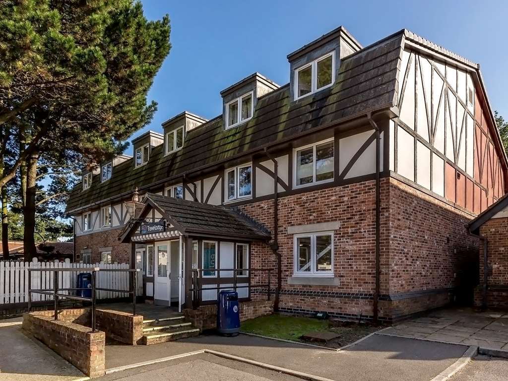Travelodge Cooper Dean * Bournemouth