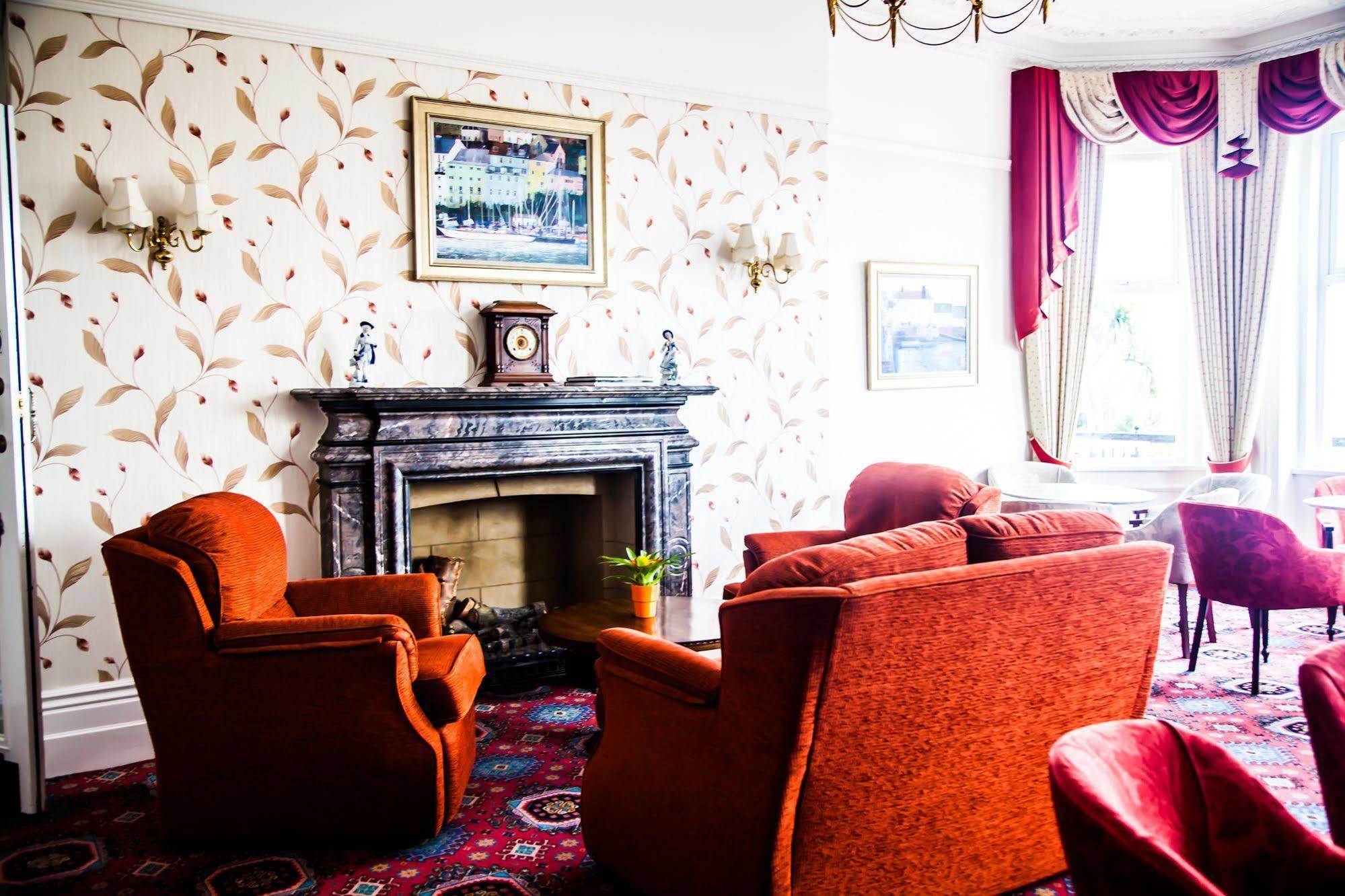 Riviera 2* Bournemouth