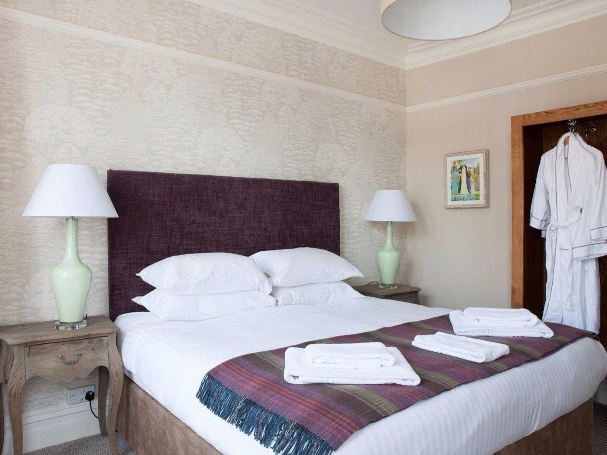 In The Park Hotel 3*