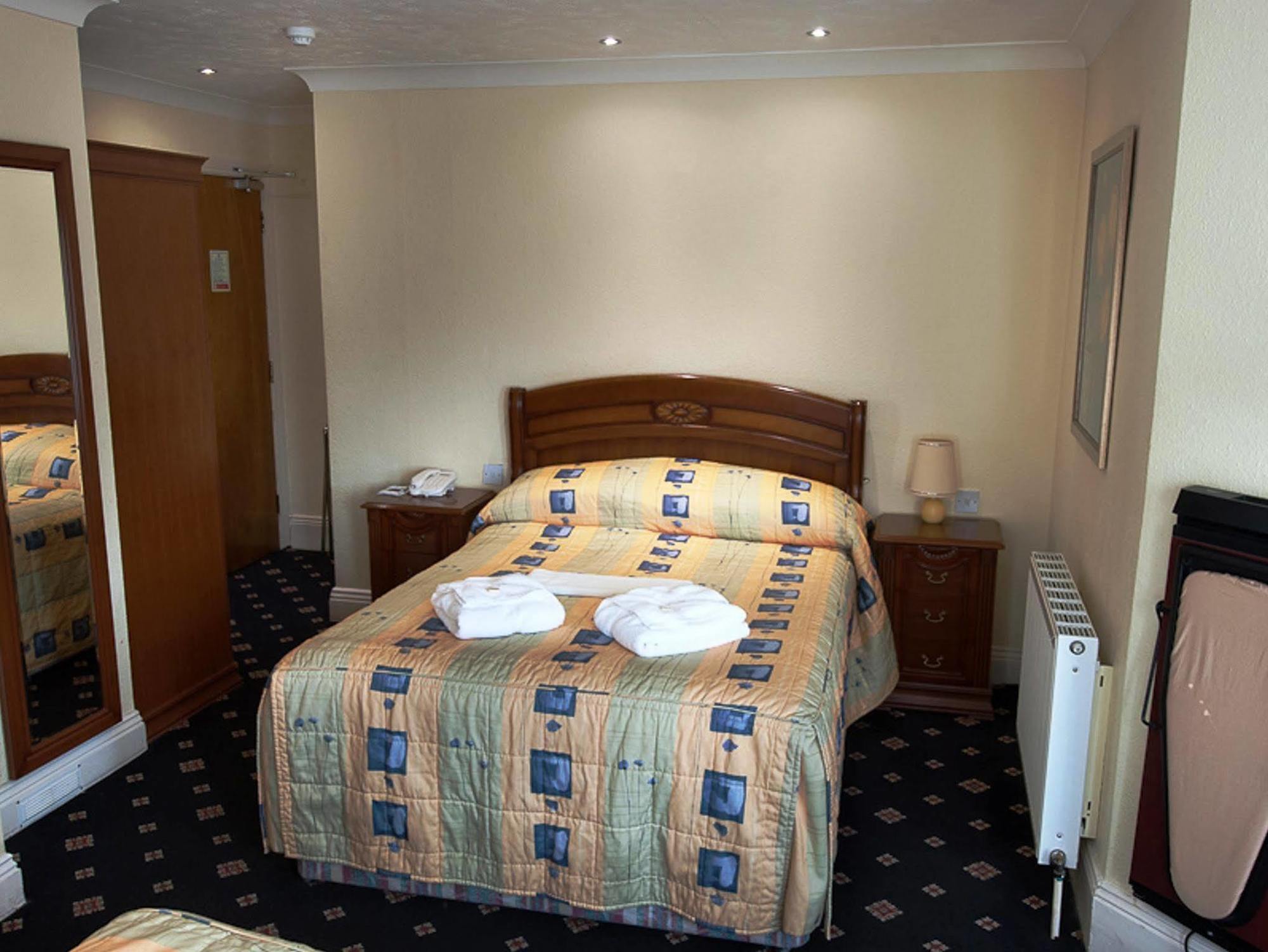 New Westcliff 3*