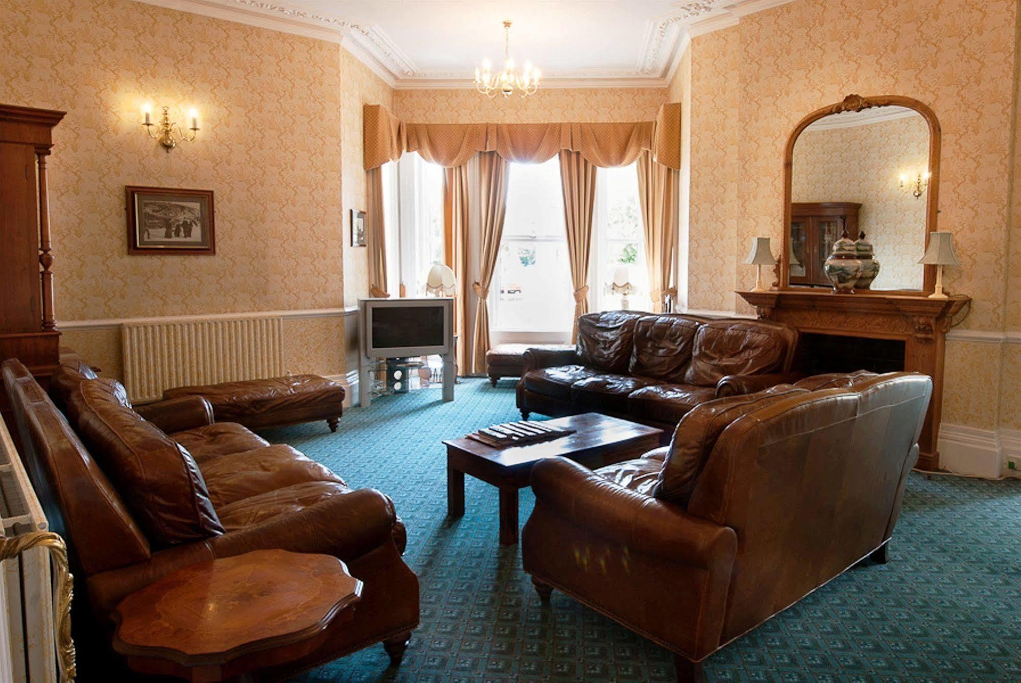 New Westcliff Hotel
