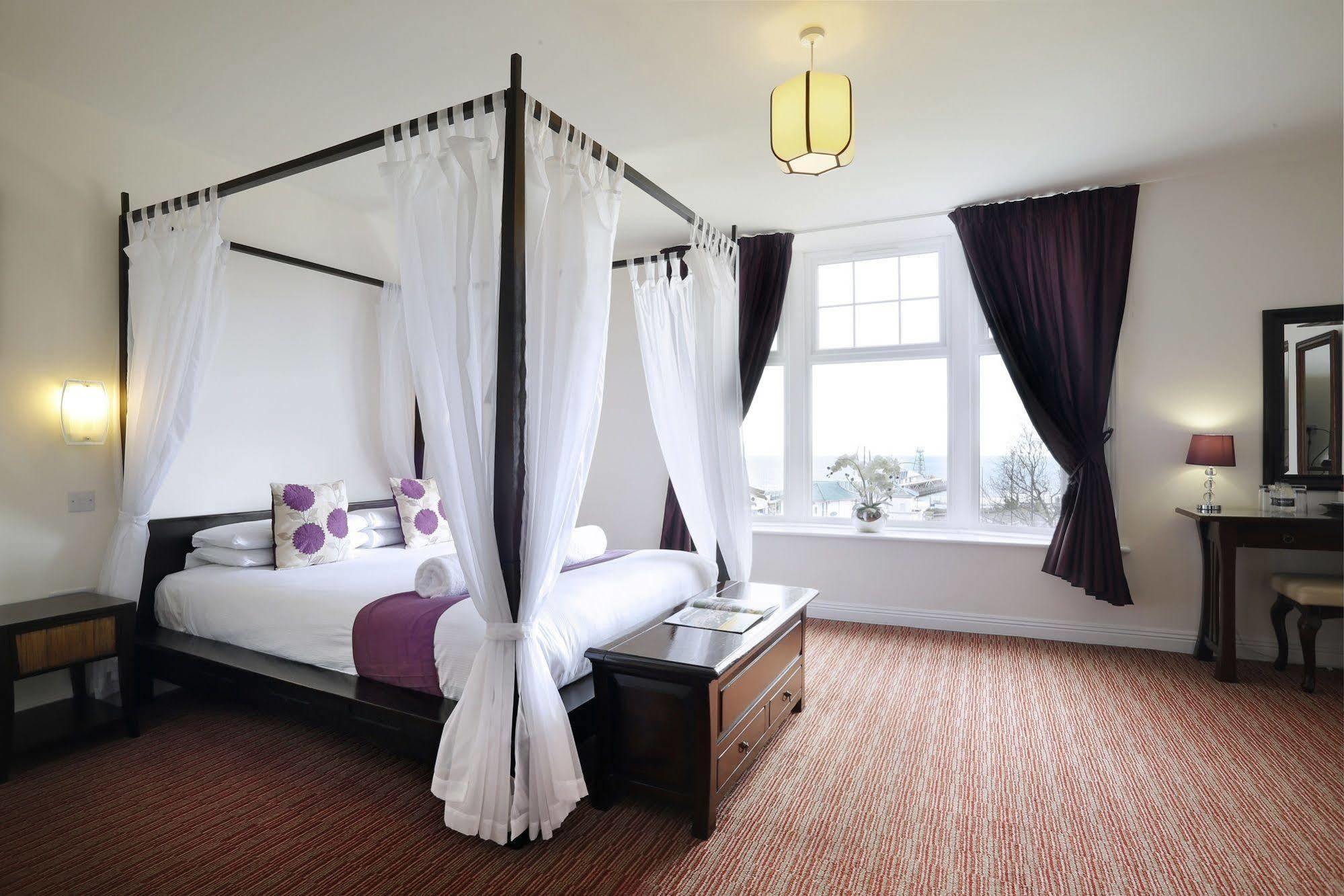 Park Hotel 4*