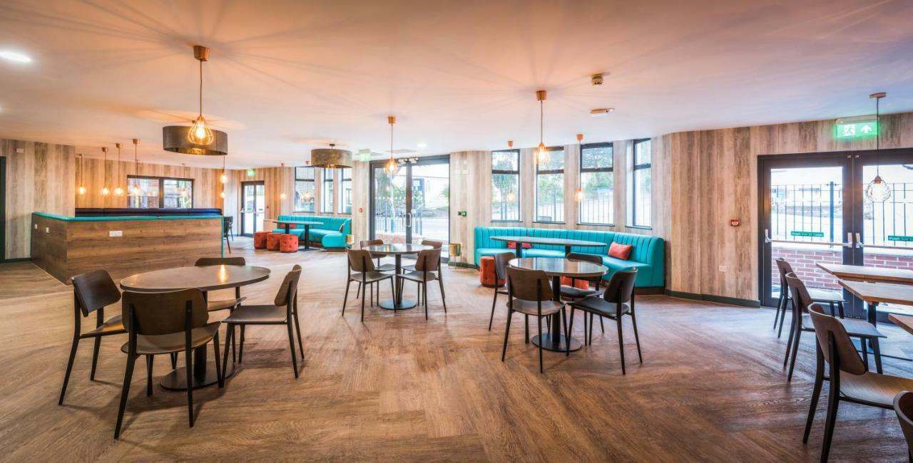 Hashtag Campus Accommodation- Students Only Id Required Apartment