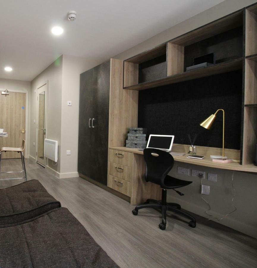 Hashtag Campus Accommodation- Students Only Id Required Apartment *