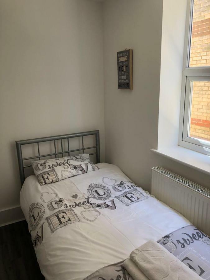 Apartment Hot Tub & Sauna Let Bournemouth