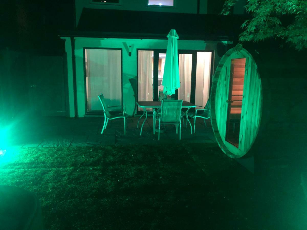 Hot Tub & Sauna Let Apartment Bournemouth