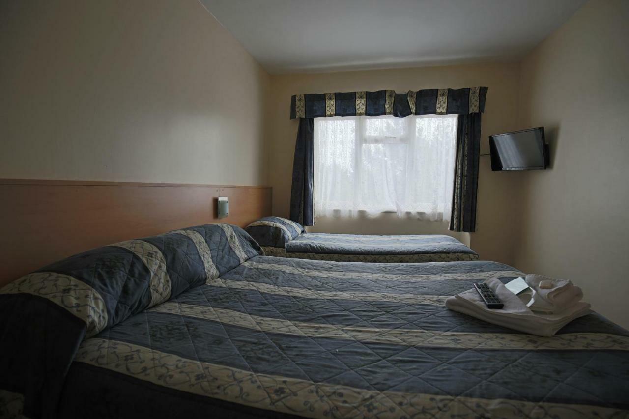 Hotel Laguna 3*