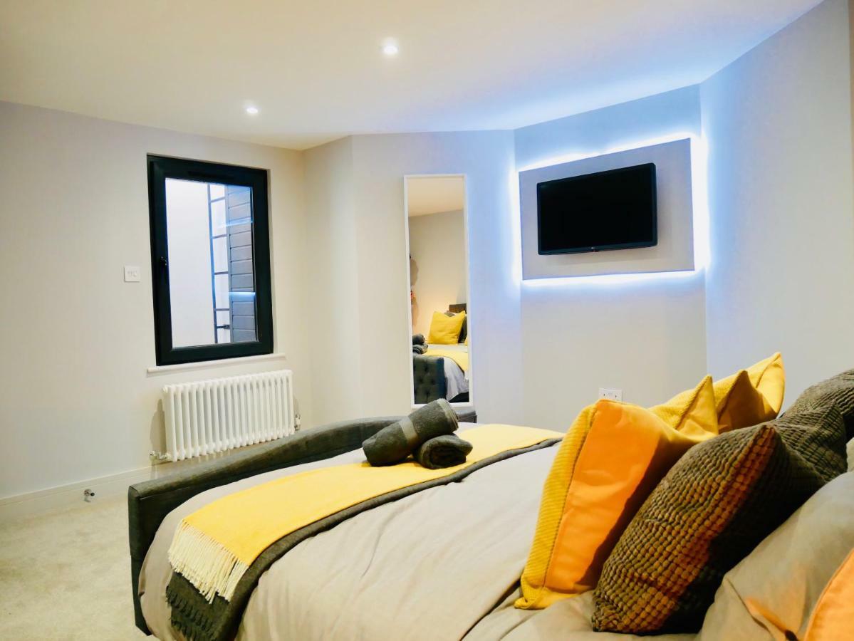 Luxury 3 Bedroom Near & Poole * Bournemouth