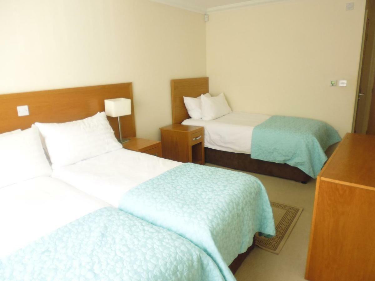 Walking Distance To , Close To Town Center Bournemouth