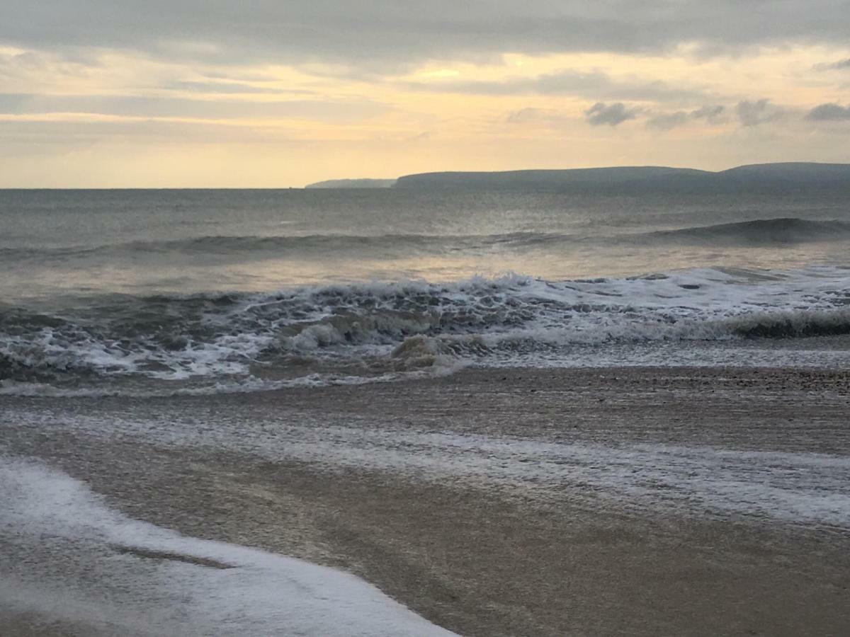 Sea Breeze * Bournemouth