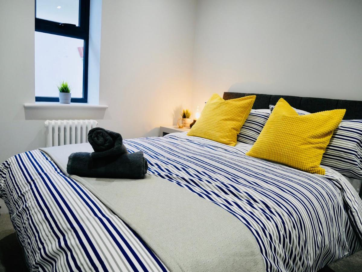 Beautiful Brand New Near The Apartment