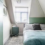 The Coastal Loft