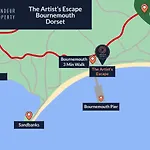 The Artist\'S Escape By Grandeur Property
