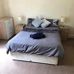 Great Location - Spacious 2 Bed Apartment With Off Road Parking.