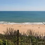 Ocean Spray Suite By Grandeur Property