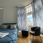 Seaside Rentals Bournemouth Centre - Large 3Br, Wifi, Beach 8 Min Walk