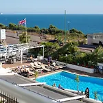 Cumberland Hotel - Oceana Collection