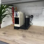 Stylish 1 Bedroom Studio Outdoor Area And Hot Tub