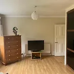 A Cozy House To Stay In Sunny Bournemouth