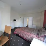 Palm Beach Hotel