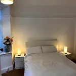 Opulent Sea-View Flat