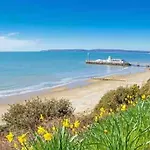 Bournemouth Sea Views, 2 Bed, Lift, Close To Shops