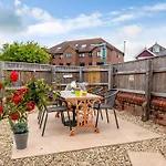 4 Bed In Bournemouth 78807