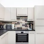 Bournecoast: Patio Garden - Parking - Wifi -Fm8455
