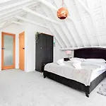 Bournecoast - Bungalow-Garden-Bbq Hut-Wifi- Hb6339