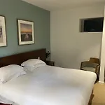The Lodge At Meyrick Park