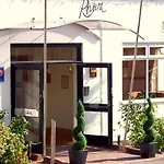 The Riviera Hotel & Apartments - Alum Chine