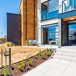 Meraki Luxe By Grandeur Property