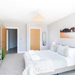Meraki Luxe By Grandeur Property