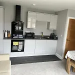 New One Bed 1St Floor Flat Close To The Beach