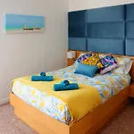 A Beautiful Apartment With Stunning Sea Views & Private Balcony