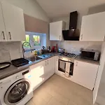 New, Stylish Studio Flat With Private Patio And Free On-Street Parking Check Out At 11Am