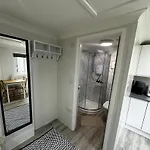 Peaceful Southbourne Studio - Pets Welcome