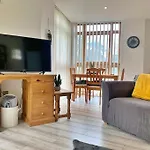 Two Bedroom Apartment In Central Bournemouth