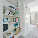 Highcroft House By Grandeur Property