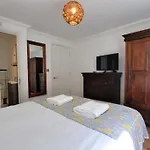 2 Bed Apartment With Balcony, Parking And 3 Min Walk To Beach