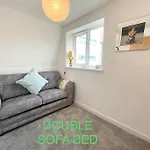 Central Flat With City Views - Newly Refurbished - Parking Included - Superfast Wifi